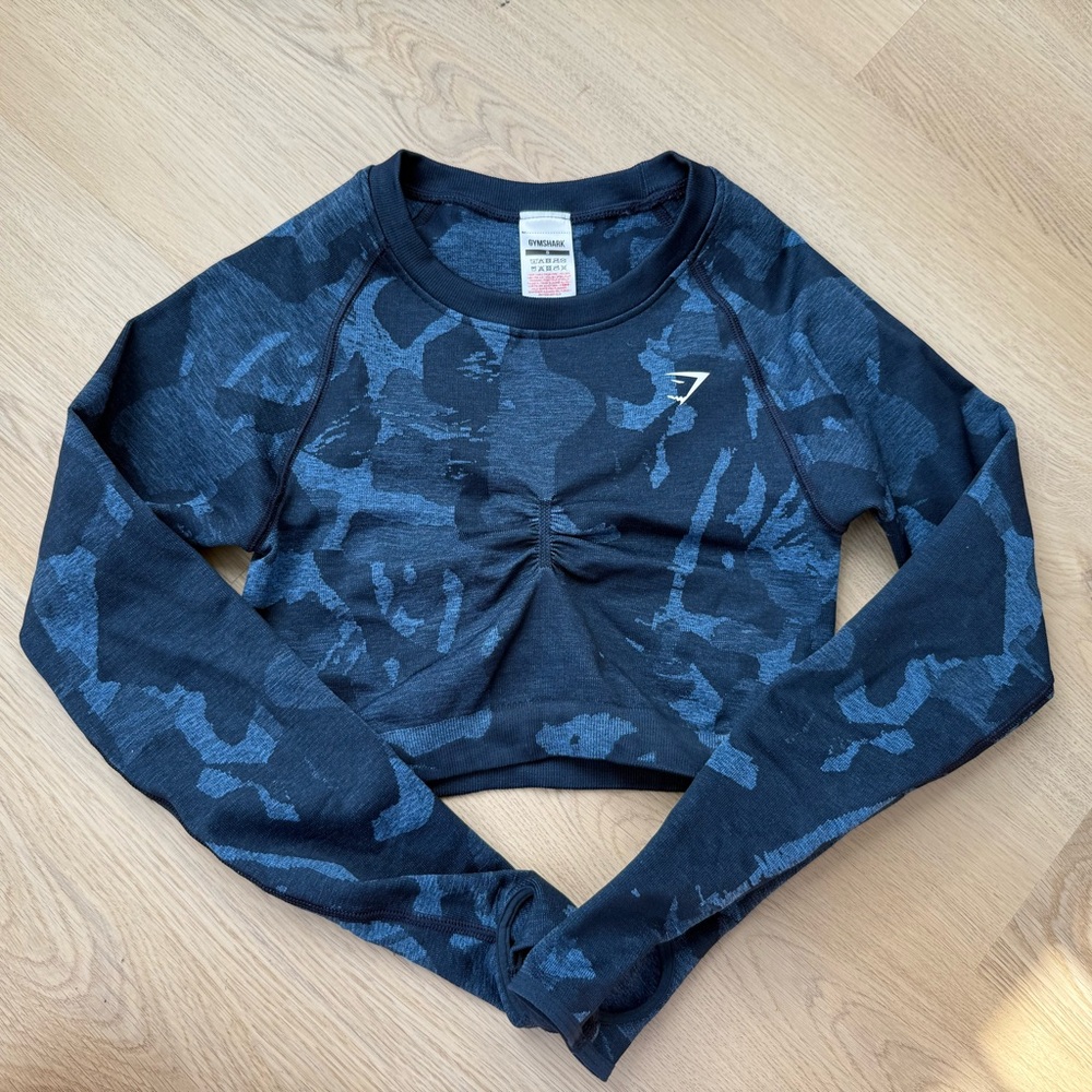 Gymshark Black and Blue Camouflage Crop Top (no tag but never worn)